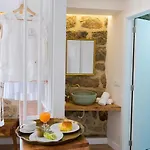 Casa Da Ana Boutique Bed and Breakfast 4*