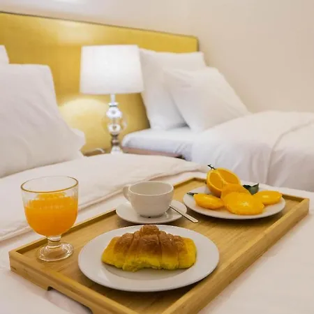 Casa Da Ana Boutique Couette-café