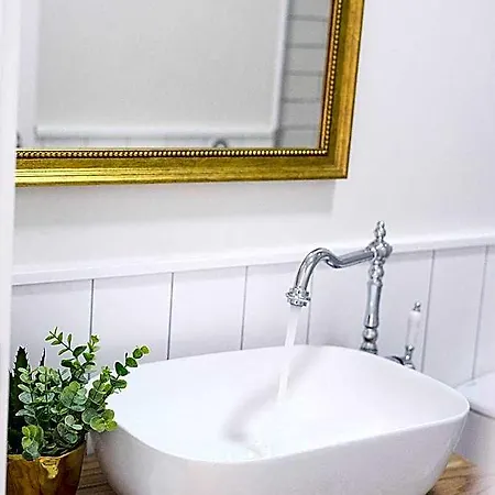 Casa Da Ana Boutique Bed and Breakfast 4*