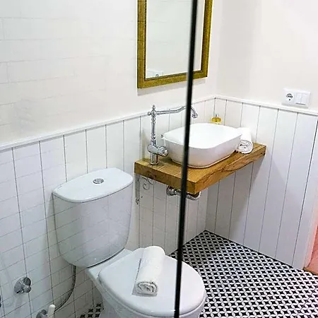 Casa Da Ana Boutique Bed and Breakfast 4*