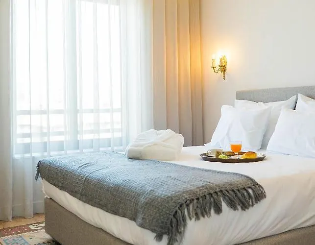 Casa Da Ana Boutique לינה וארוחת בוקר 4*