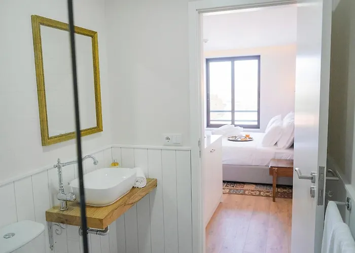 לינה וארוחת בוקר Casa Da Ana Boutique 4*